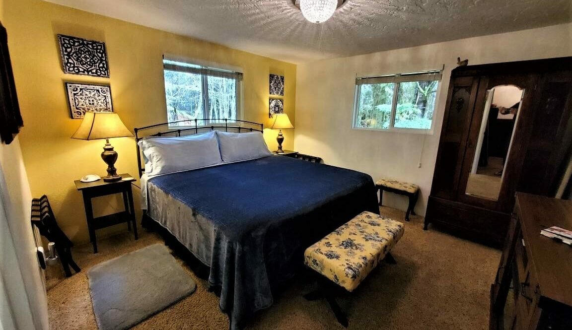 Rooms, Misty Valley Inn